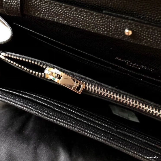 YSL CASSANDRE MATELASSÉ WALLET CHAIN 0814